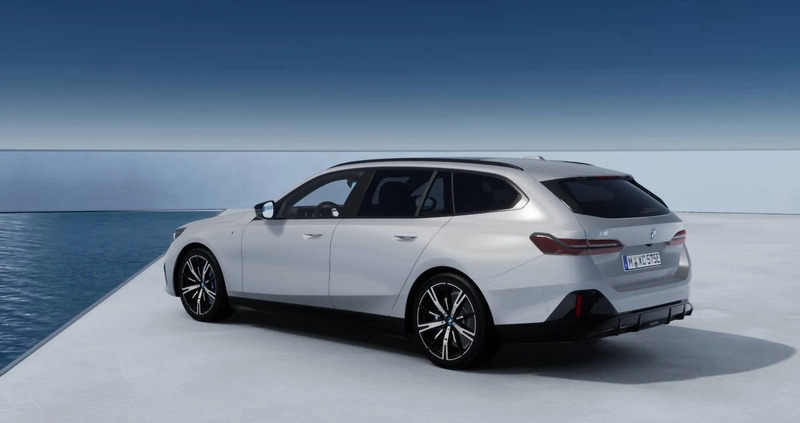 BMW i5 cena 548050 przebieg: 5, rok produkcji 2024 z Golina małe 56